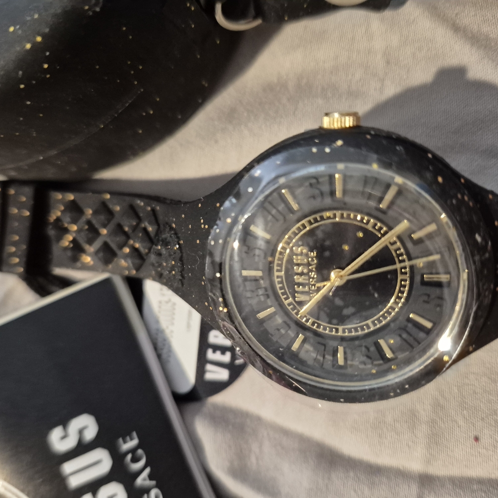 Versus Versace Black Watch With Case - Picture 2 of 5